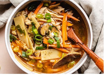 HOT & SOUR (CHICKEN)