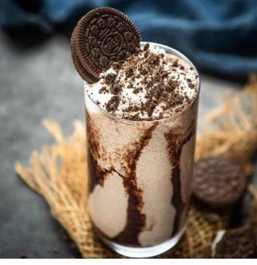 OREO MILK SHAKE